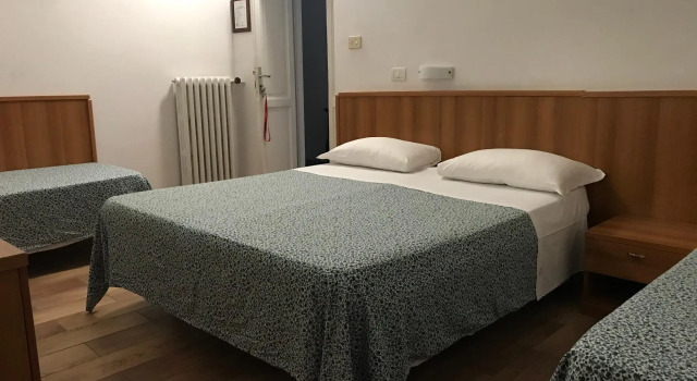 Четырёхместный номер Standard Hotel Lodi