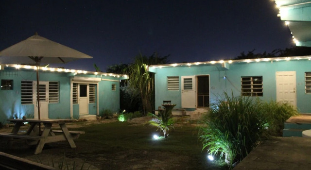 Vicky's Keys - Hostel, Book Hostel / Vandrerhjem Hostels i Cupecoy Beach, Hostel / Vandrerhjem