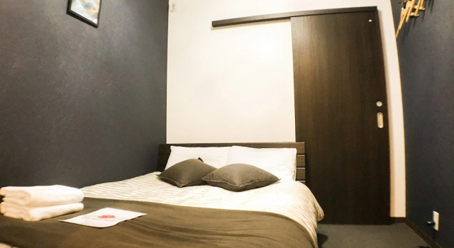 One More Heart at Nishijin 1, Book Hotel Hoteller i Nishijin med parkering, Parkering
