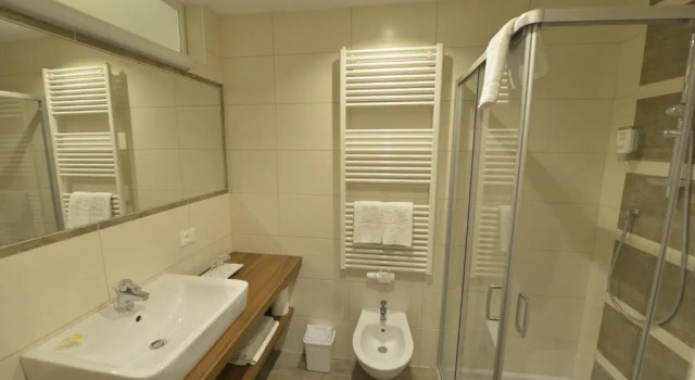Номер Economy Molaris Lodge