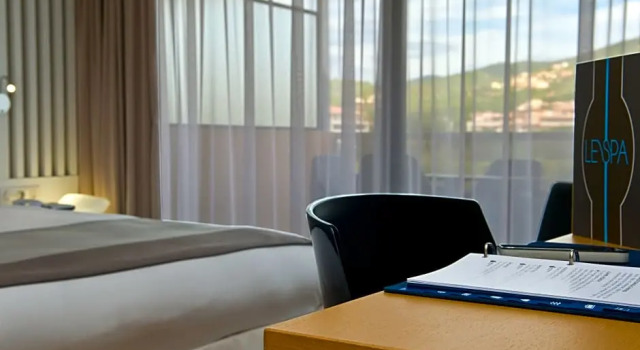 Номер Superior Radisson Blu Resort & Spa, Ajaccio Bay
