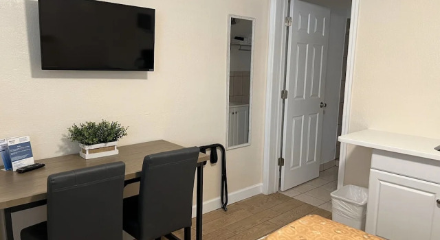 Двухместная студия Beachside Resort Motel