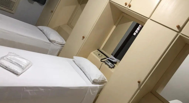 Трёхместный номер Standard Center Plaza Hotel