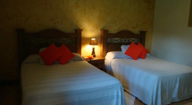 Hostal Las Marias, Rezerwuj Hotel Antigua Guatemala Zacatepeques
