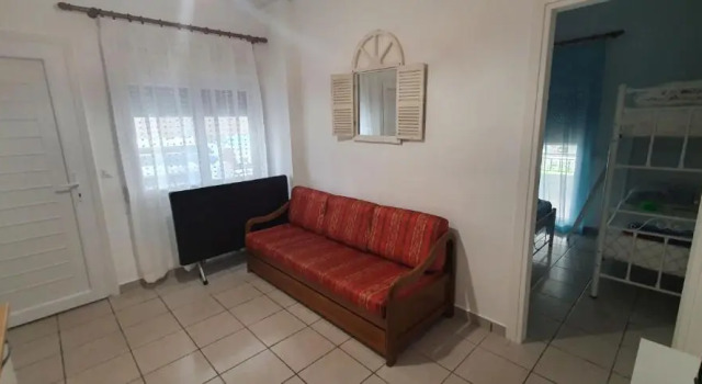 Veranda Apartment, Book Apartment  