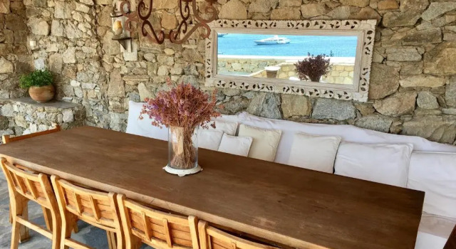 Номер Standard Beachfront Mykonos Guest House