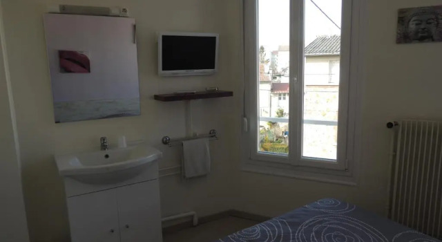 Двухместный номер Standard Hotel Le Colbert epernay