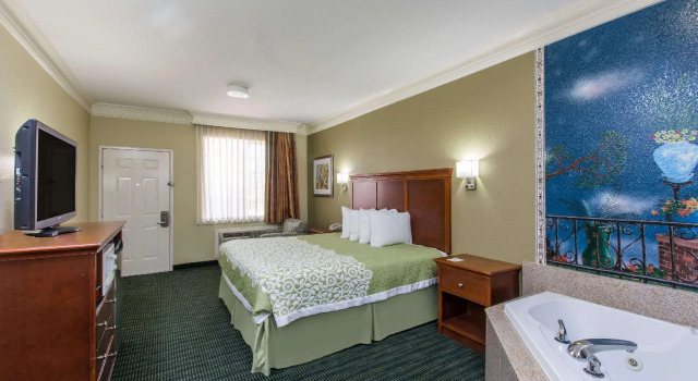 Suite Days Inn & Suites by Wyndham Big Spring