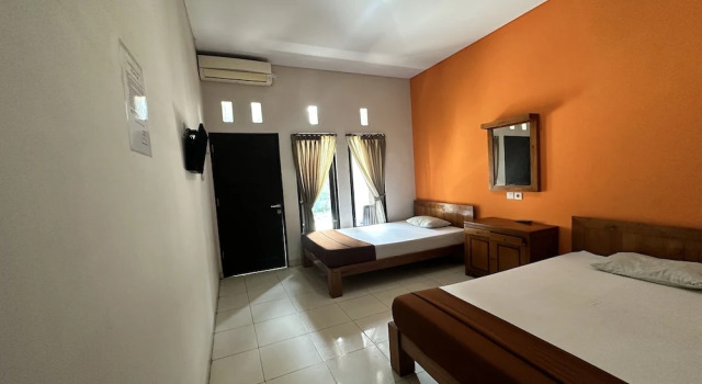 Двухместный номер Standard HOTEL WARTA SARI