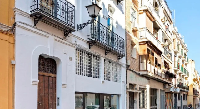 Cozy 3BD Duplex in Seville Center Gran Poder II