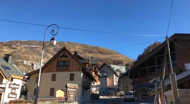 Апартаменты Charmant Appartement Centre Ville Valloire