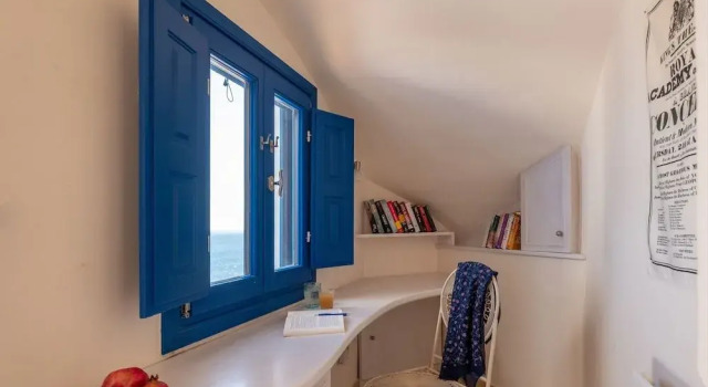 Santorini Mystique Garden, Забронировать Вилла Виллы Камари, Вилла