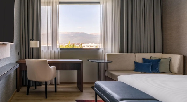 Двухместный номер Premium Geneva Marriott Hotel