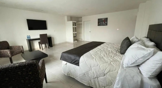 Люкс ABERDEEN HOTEL DOLORES HIDALGO
