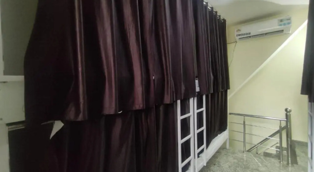 Кровать в общем номере Jaiswal Homestay