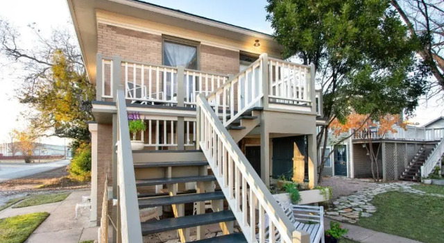 Номер Standard с балконом Katy House Bed and Breakfast