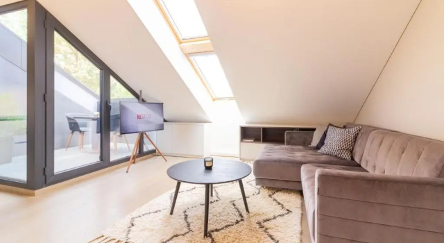 Unique Cuprum Apartment, By Cohost, Забронировать Апартаменты/квартира Отели Паланги с парковкой, рядом с Eglė the Queen of Serpents, Парковка