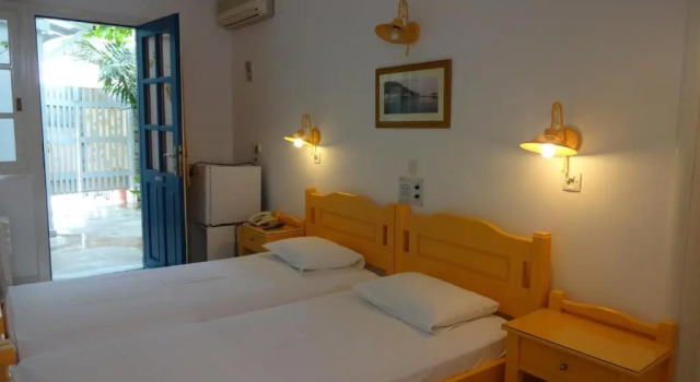 Апартаменты Remezzo Hotel & Studios
