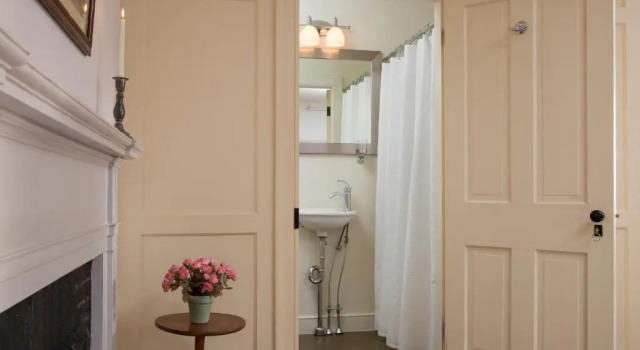 Двухместный люкс c 1 комнатой Rachaels Inner Harbor Boutique Inn