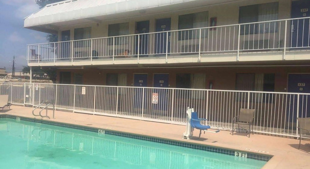 Travelodge by Wyndham San Antonio Lackland AFB North, Prenota Locanda San Antonio Bexar County