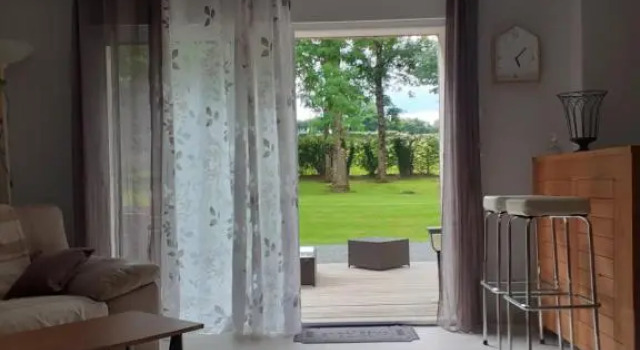 Коттедж Chambres et Table dHôtes Les Trois Marquets