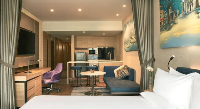 Двухместная студия Deluxe Novotel Hanoi Thai Ha