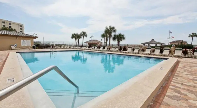Islander Condo Rentals by Holiday Isles, Varaa Huoneisto Destin Emerald Coast