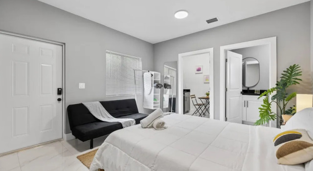 Beautifully Designed Studio in Miami
