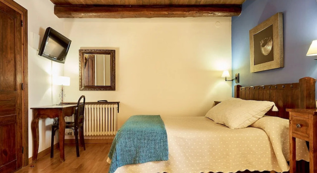 Classic Kahden hengen huone parvekkeella Hostal Vidaller