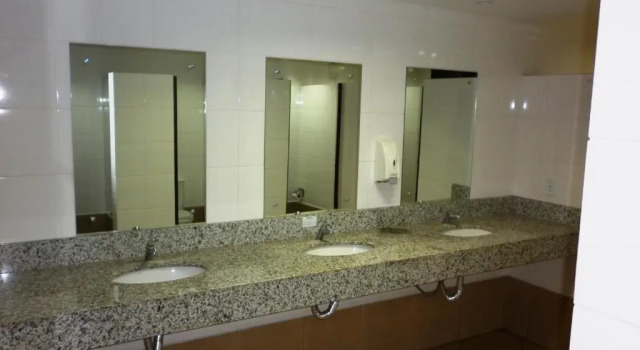 Кровать в общем номере Park Golf Hostel Ipelandia