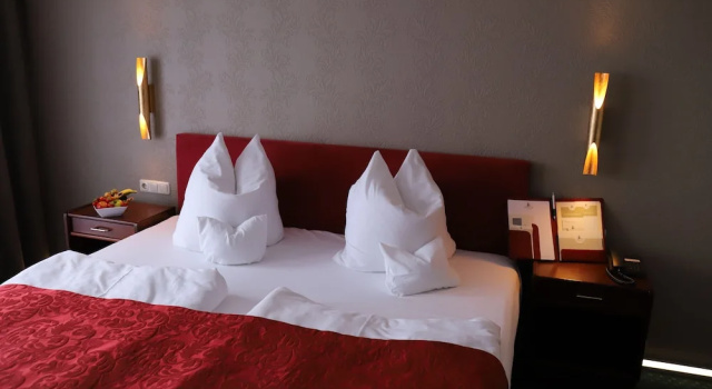 Двухместный номер Standard Panoramahotel & Restaurant am Marienturm