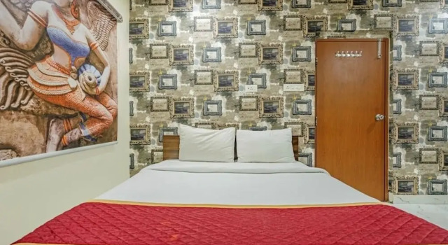 iROOMZ Hotel Mouli Grand, Rezerwuj Hotel Hajdarabad 