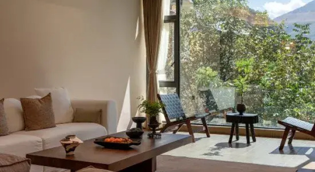 Stay on the mountains, Boek Hotel Songpan Sichuan