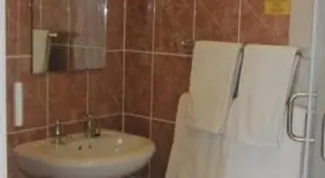 The Edwardian Lodge Guest House, Забронировать Гостевой дом Солсбери Уилтшир, рядом с Музей королевских стрелков Беркшира и Уилтшира