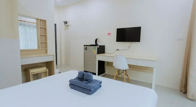 Двухместный номер Standard с балконом The Rich Hotel