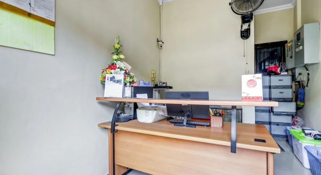 OYO 90927 Homestay Tentrem 2