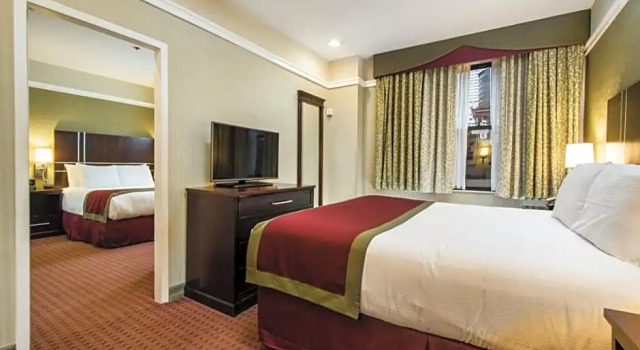 Семейный номер Standard The Hotel At Times Square