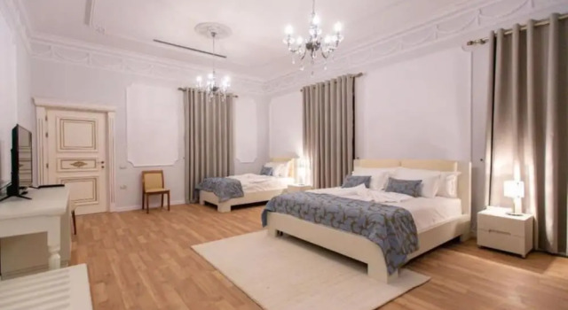 Vila Ferdinand Modern Rooms In Tirana's Center