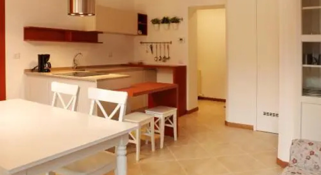 Apartment Simply Wonderful, Buchen Sie Ferienwohnung Malgrate Comer See
