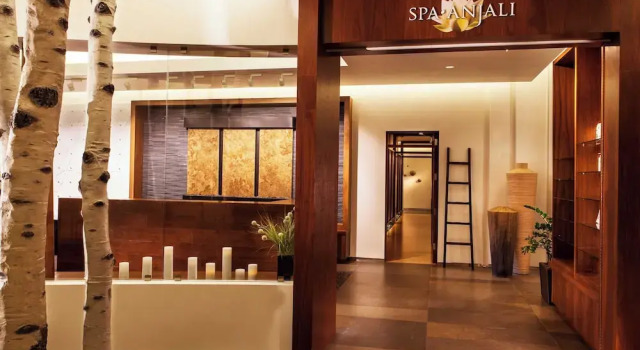 Beaver Creek Solace by Avantstay Studio w/ Resort Pool + Hot Tub Premier Avon Location, Забронировать Курортный отель Курортные отели Beaver Creek Ski, Курортный отель