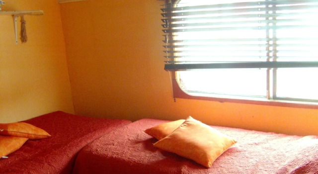 Property With 6 Bedrooms in Casseneuil, With Wonderful Lake View, Terrace and Wifi - 10 km From the Beach, Rezervovat Hotel Hotely v Lot Valley s parkováním, Parkování