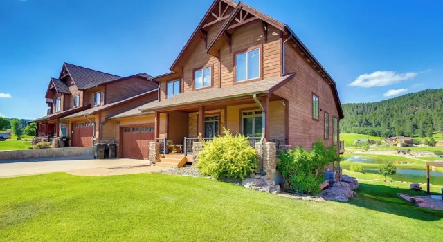 Коттедж Hot Tub + Golf Course Views: Luxe Sturgis Home!