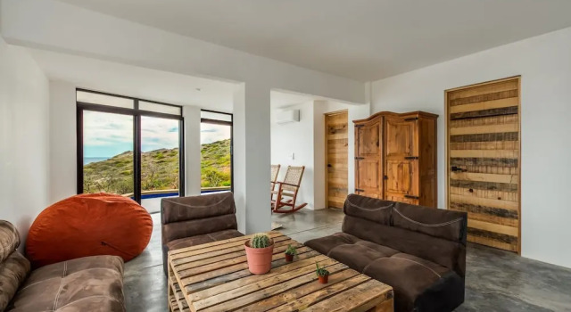 Ocean View Suite at Cerritos Surf & Racquet in Pescadero Baja Sur by Redawning, Rezerwuj Hotel Hotele w Baja California Sur z parkingiem, Parking