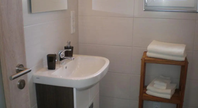 Апартаменты Holiday Home Weingut Mertes
