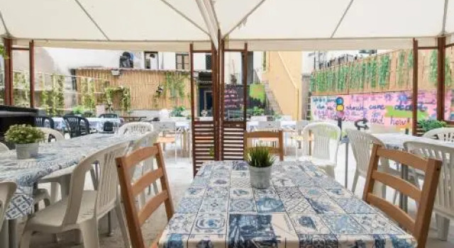PLBH Bicycle Hostel 28