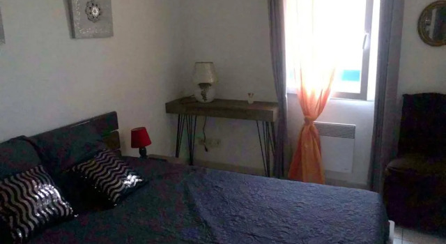 Villa Torreilles, 3 pièces, 6 personnes - FR-1-81-545, Rezerwuj Willa Hotele w Pyrénées-Orientales z parkingiem, Parking