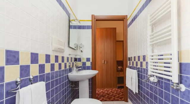 Четырёхместный номер Standard с балконом Hotel Villa Del Sorriso