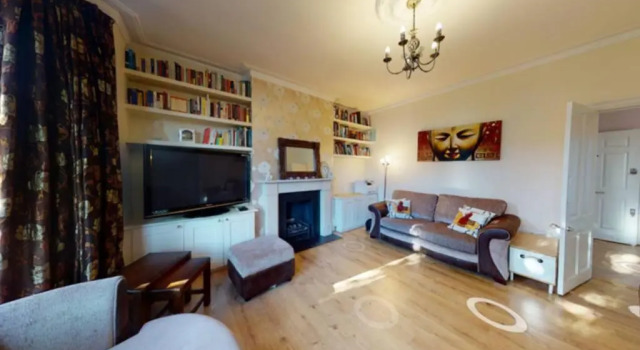 Superb 4 bed flat wgarden - 1 min to Queen's Park