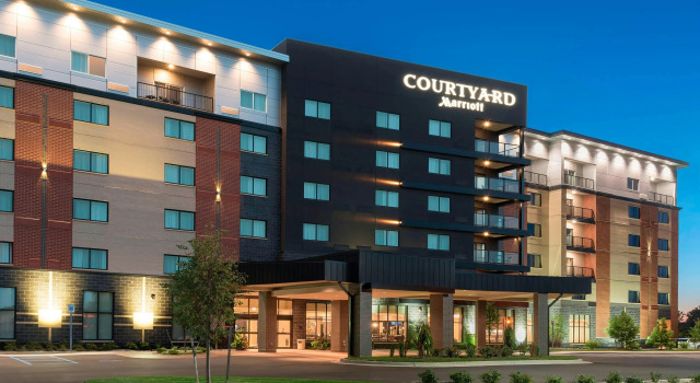 Courtyard by Marriott Mt. Pleasant at Central Michigan University, Prenota Hotel Mount Pleasant Michigan