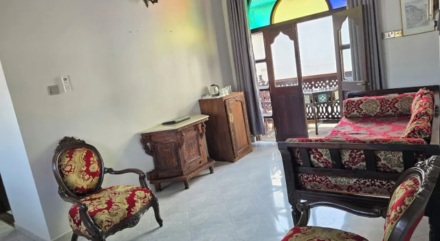 Трёхместный номер Deluxe Dhow Palace Hotel